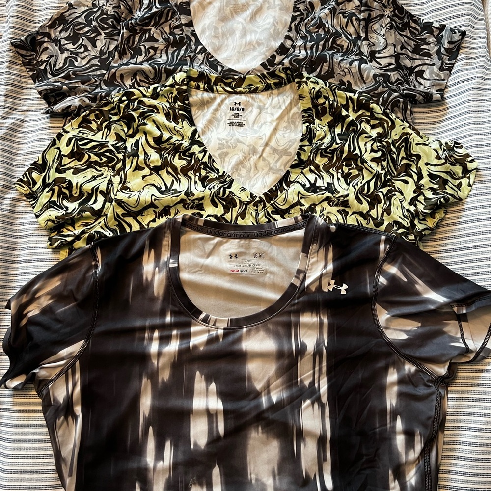 Under Armour Women's Short Sleeve Tees - Black, Yellow, Gray Patterns